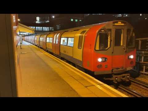 Northern Line, Hendon Central Station oberservation