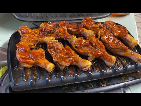 BBQ chicken legs with vegetables for dinner.