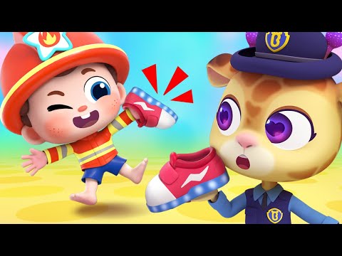 Put On Your Shoes, Baby | Head Shoulders Knees And Toes | Nursery Rhymes & Kids Songs | BabyBus