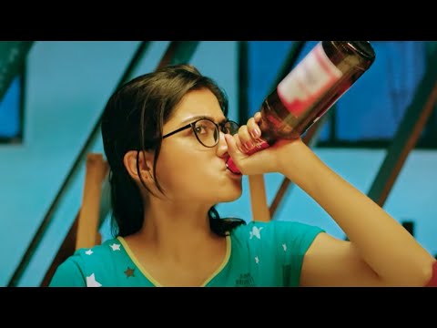 रश्मिका मंदाना अपने दोस्तों के साथ बीयर की पार्टी कर रही हैं | Rashmika Mandana Best Scenes