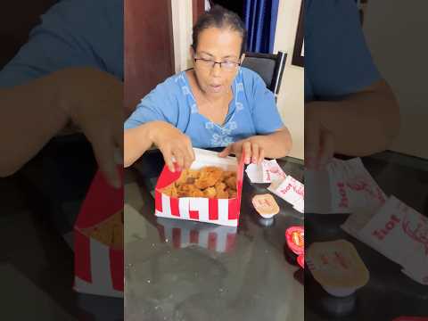 ₹46 രൂപക്ക് KFC,അമ്മക്ക് ഒരു സർപ്രൈസ്🥰#trending #trendingshorts #viralshort #viral