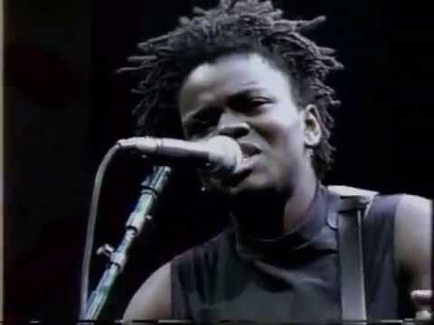 Tracy Chapman - Why? (Amnesty Concert 1988 - Part 2/5)