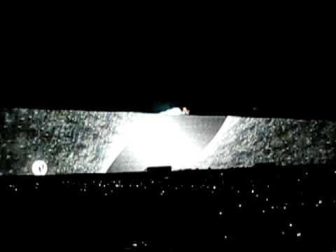 Roger Waters - Comfortably Numb [The Wall Live - Chile 2012] (Second Night)