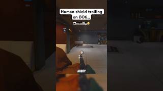 Human shield on BO6 is so funny🤣 #blackops6 #shorts #gaming #callofduty #funny