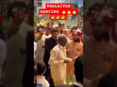 Thalaivar Dancing casually 🔥🔥👑 #rajinikanth #ambaniwedding #yt #shortsfeed #ytshorts #trending