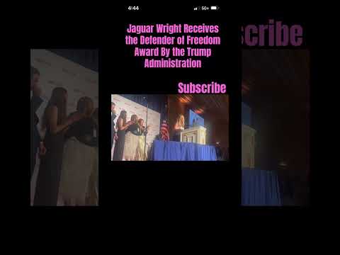 #JaguarWright RECEIVES #DefenderOfFreedom Award at #Maralago ! #jaguarwrightmusic #TrumpUpdate