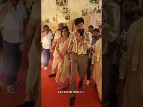 Yash and Radhika Pandit at Jayamala Daughter Wedding #yash #radhikapandit #shorts