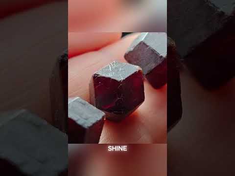 How I almost Lost a Raw Diamond  #gemstone #garnet #minerals