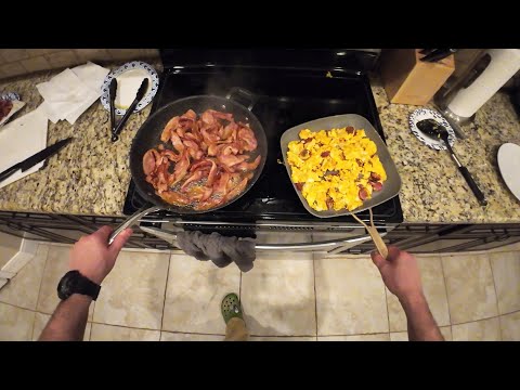 POV: john roblox cooking breakfast (17lb of bacon)