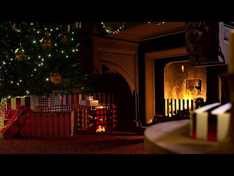 Christmas Fireplace with Company | Fireplace Sounds For Sleep Or Study | 4Hrs