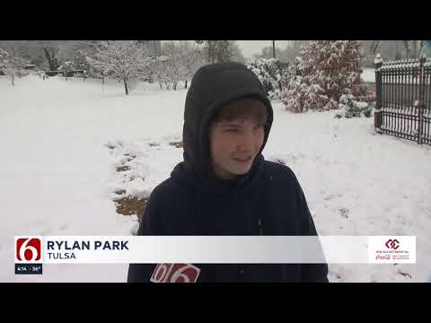 Tulsans Make The Most Of Snow Day With Sledding, Snowmen